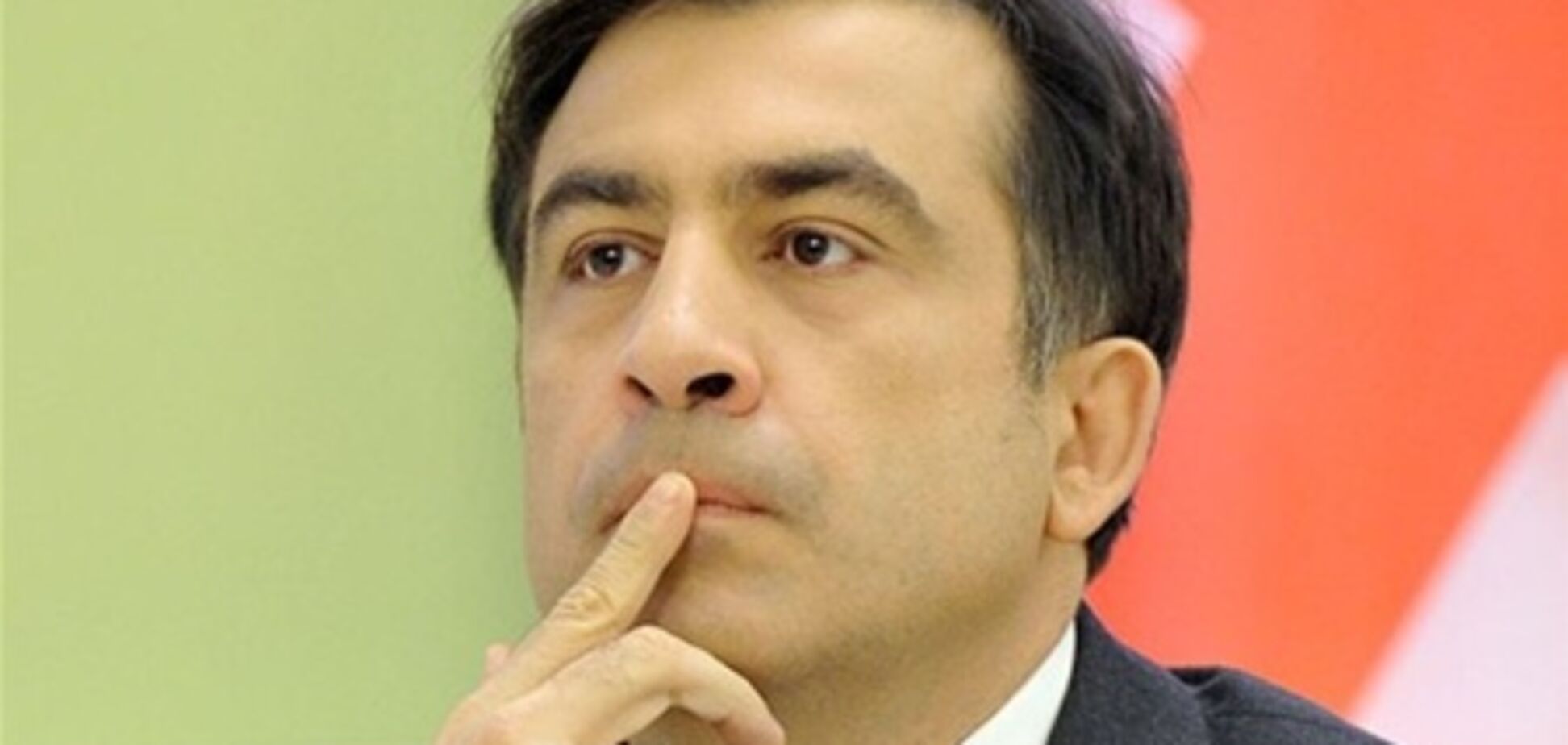 США показали Саакашвили 'желтую карточку'