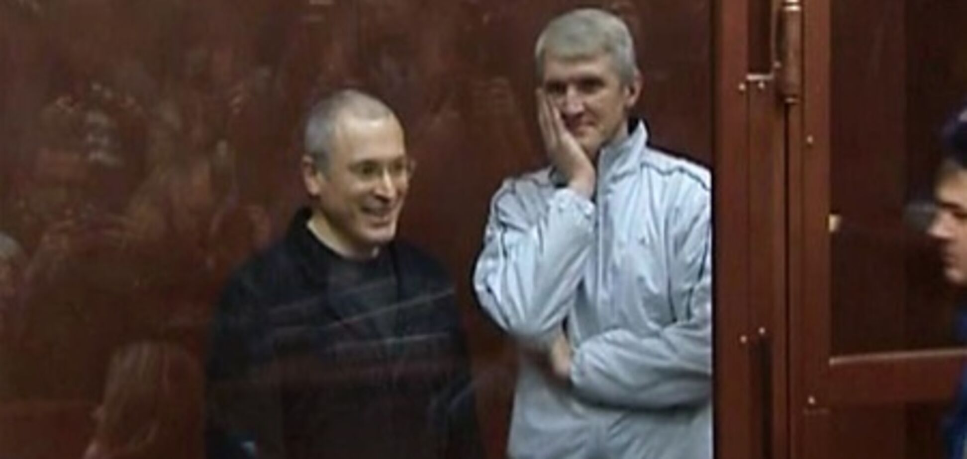 Ходорковский и Лебедев празднуют первую победу в суде