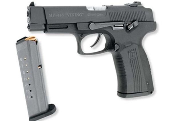 Стреляя в тире, женщина случайно убила подругу