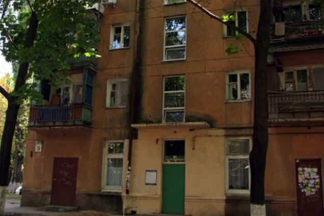 Новые коммунальные тарифы 'оплатят' ремонт в парадных