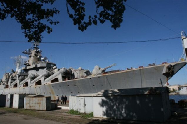 Россия пока не планирует покупать крейсер 'Украина'