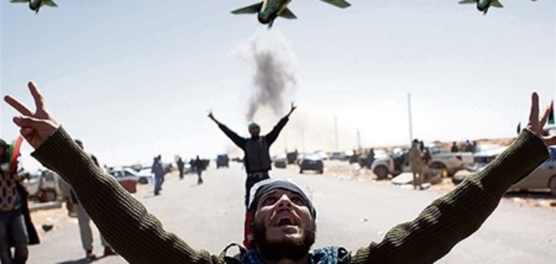 НАТО останется в Ливии пока будет нужно