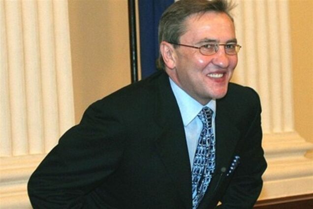 Черновецкий предложит даму, вместо согласованного с Банковой регионала