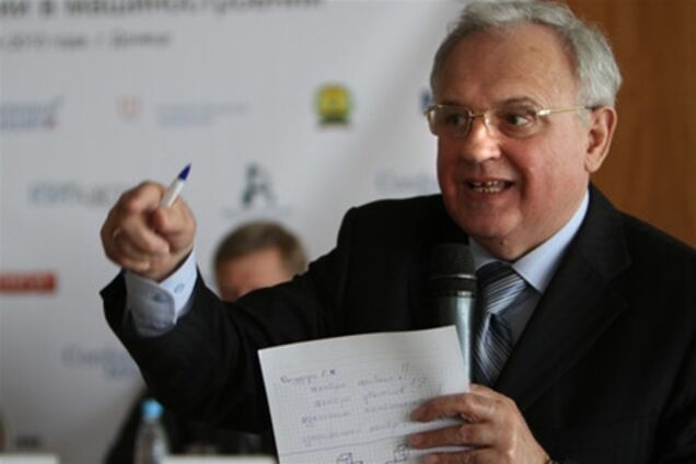 Донецкий губернатор подбодрил регионалов Конфуцием