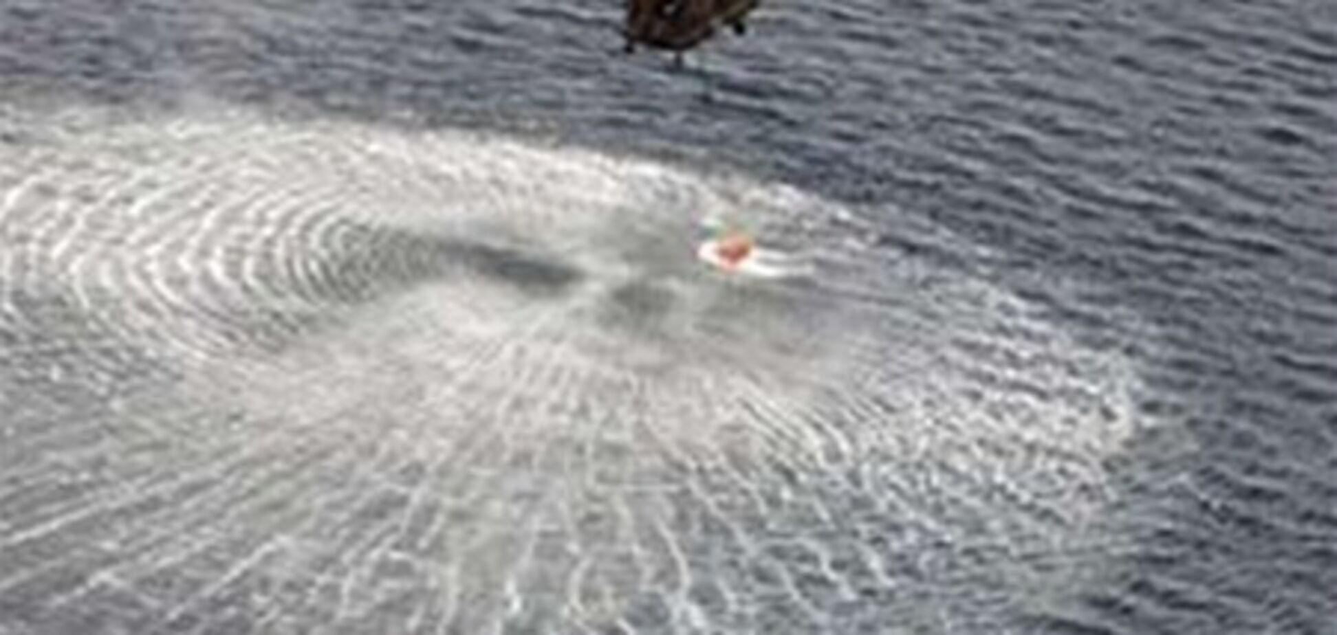 Вертолеты, летающие над Фукусимой, пропитаны радиацией