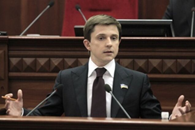 Переворот в Киевсовете, или Как депутаты Довгого уволили