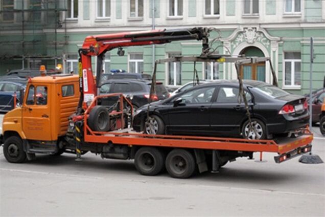 Возвращение эвакуаторов: ГАИ - 'за'; водители - в шоке