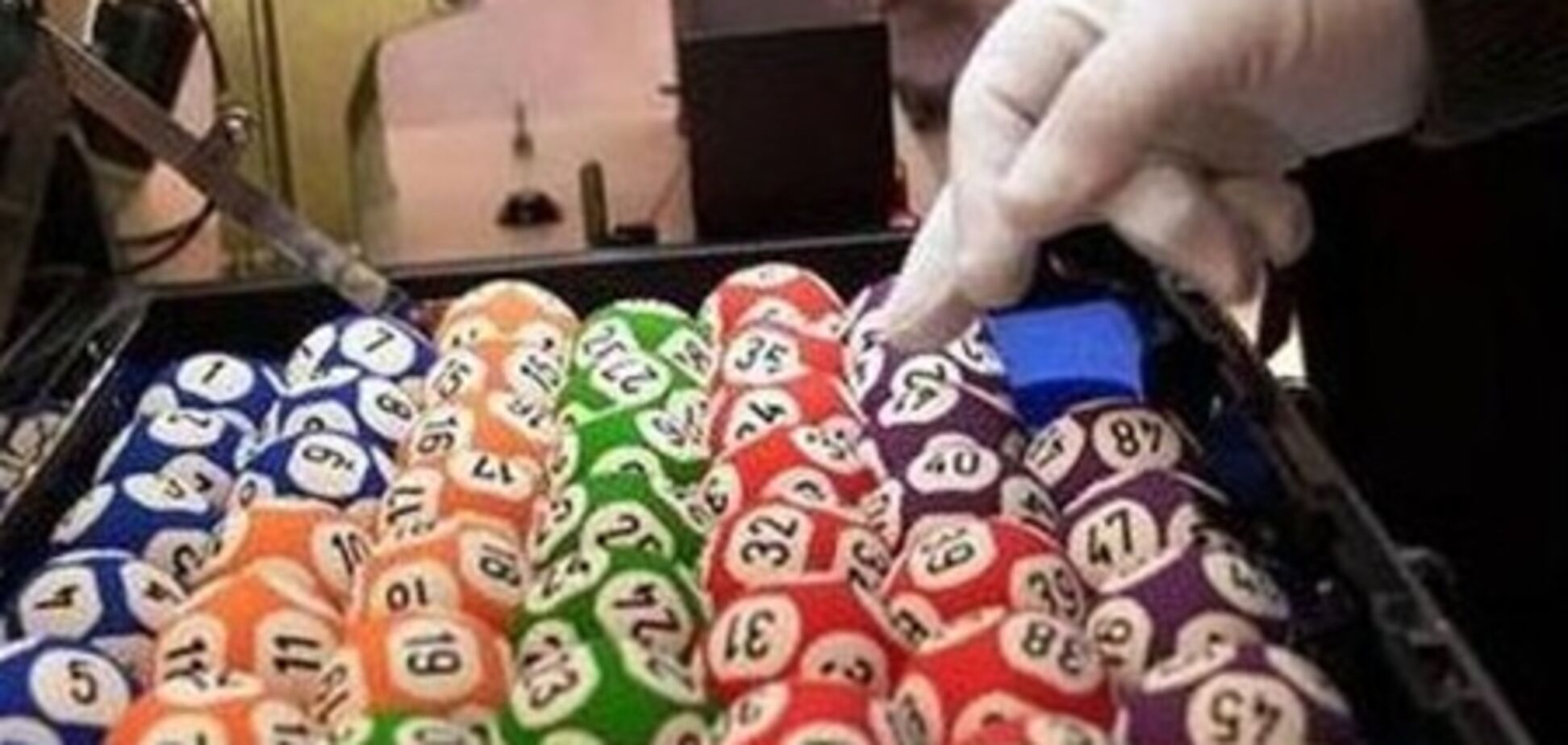В России бомж выиграл в лотерею $25 тысяч