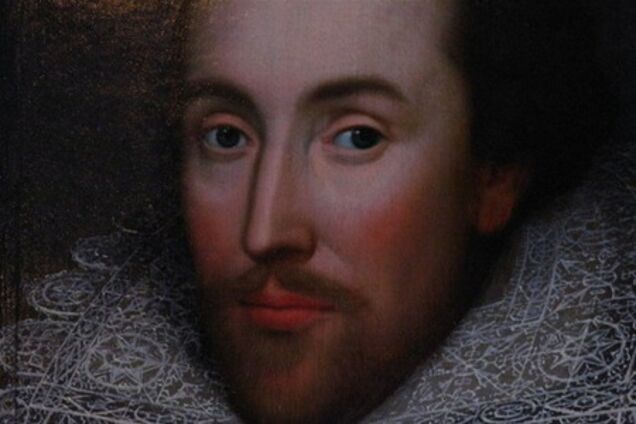 Китайский писатель сделает 10 пластических операций, чтобы превратиться в Шекспира