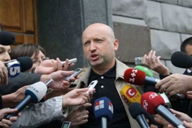 Как Турчинов выгораживал Лозинского