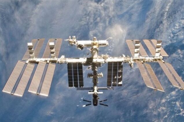 На МКС вышли из строя система получения кислорода и беговая дорожка
