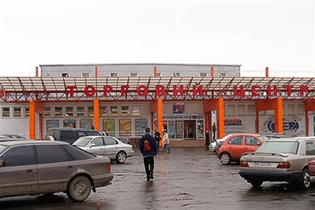В торговом центре Одессы обвалился потолок