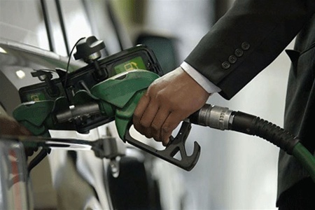 Германия оказалась на пороге 'бензинового дефицита'