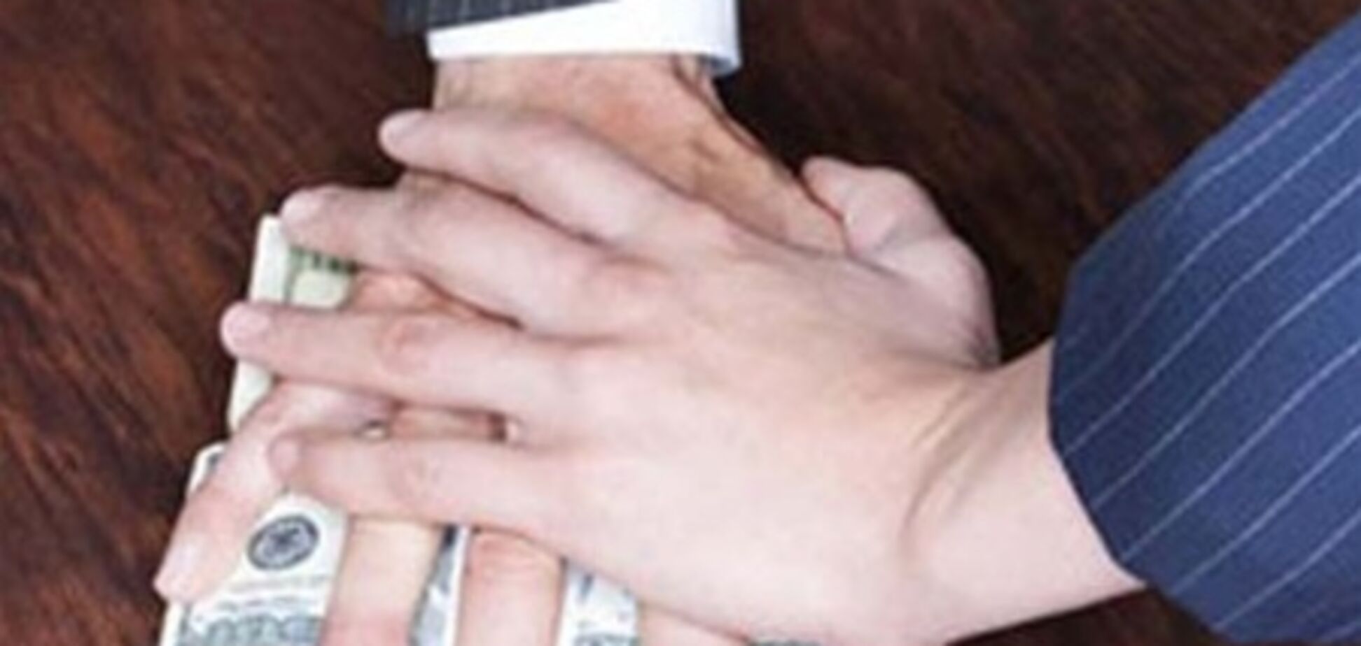 Хмельниччина. Голова РДА отримав 10-мільйонного хабара