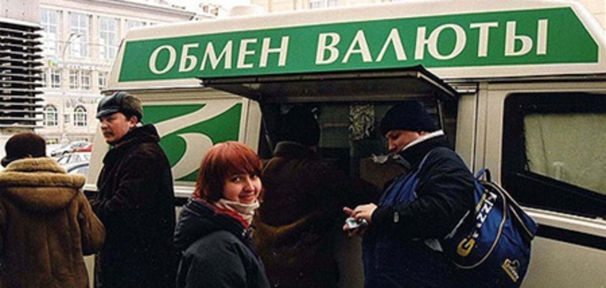 Из-за валютного кризиса 600 тысяч белорусов остались без работы