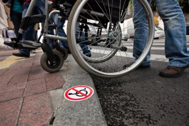 Приспособлен ли Киев для инвалидов?