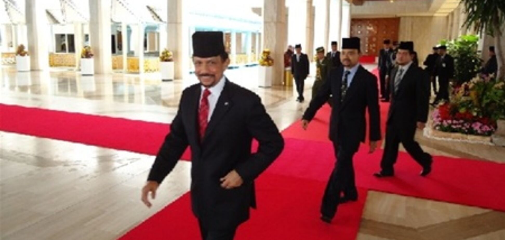 Бруней и парадокс