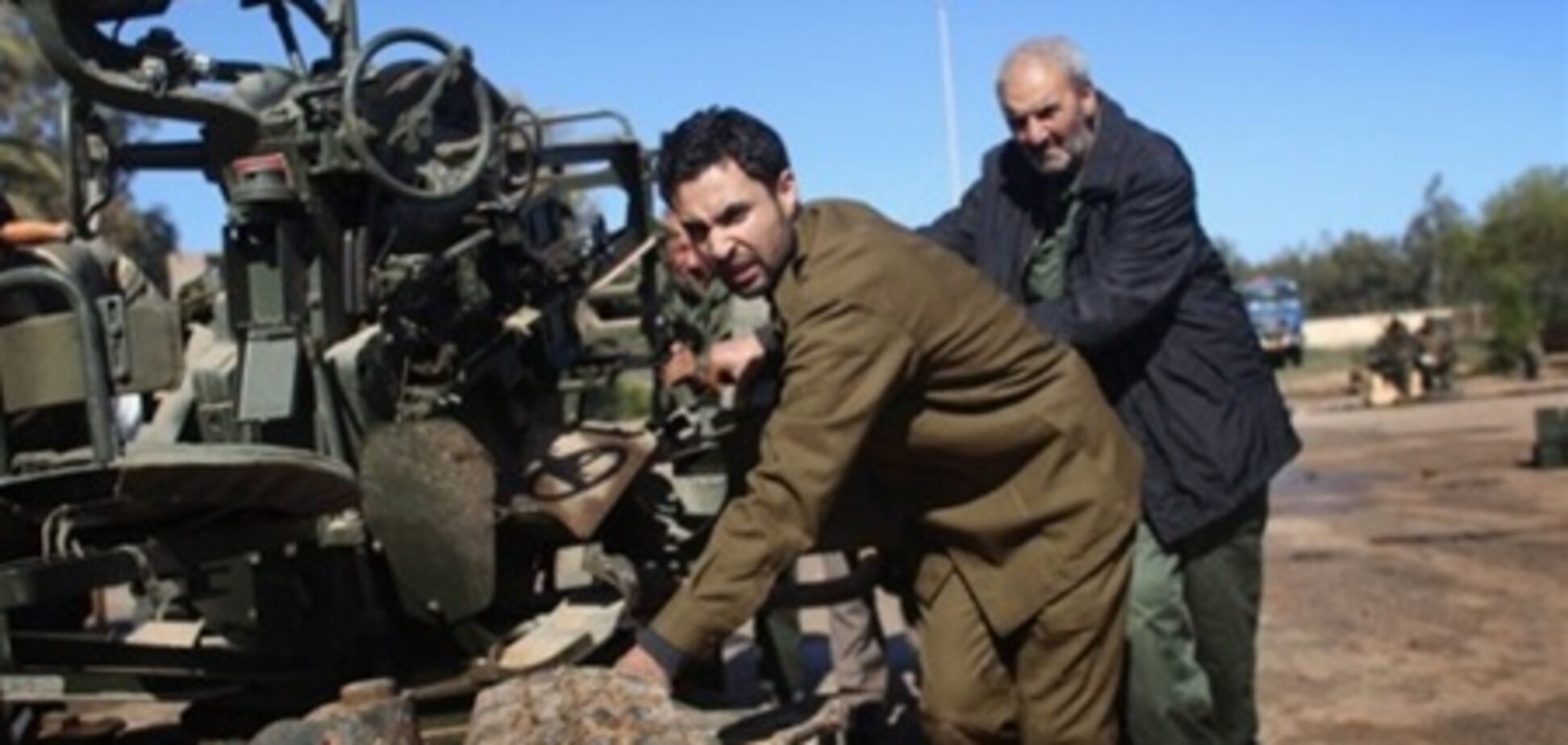 Ливийские повстанцы просят НАТО ликвидировать снайперов Каддафи