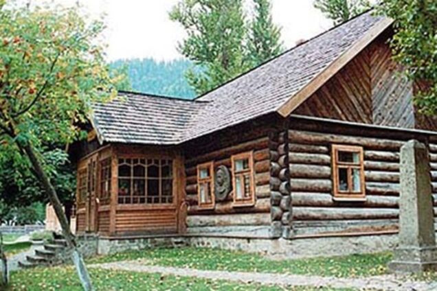 Прикарпаття. Обікрали музей Івана Франка