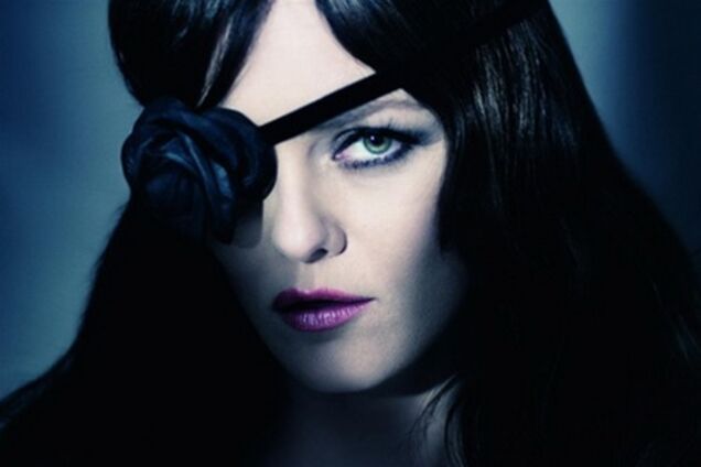 Одноглазая женушка Джонни Деппа: тоже косит под пирата