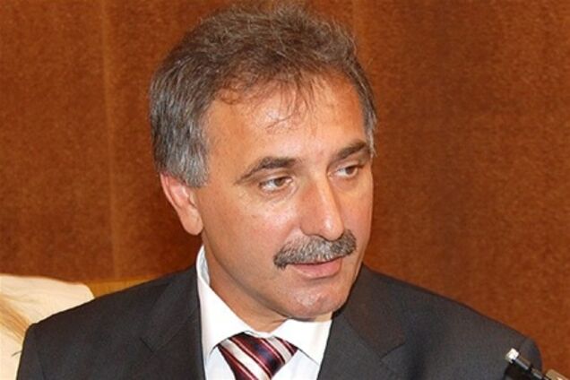 Суд продлил срок ареста экс-спикера парламента Крыма