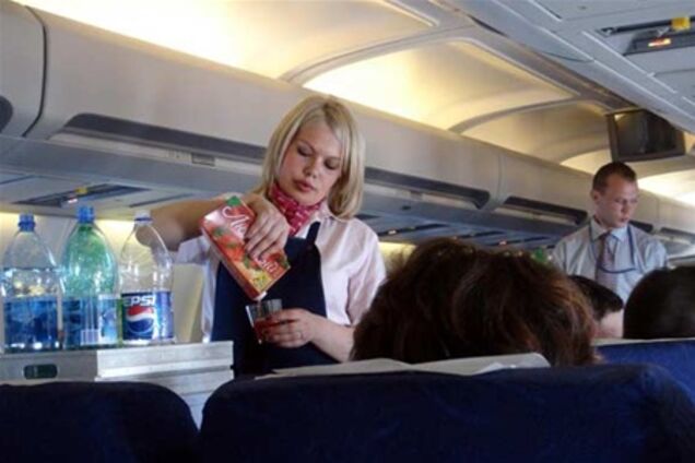 МЗС: дипломату не сподобалося обслуговування стюардеси