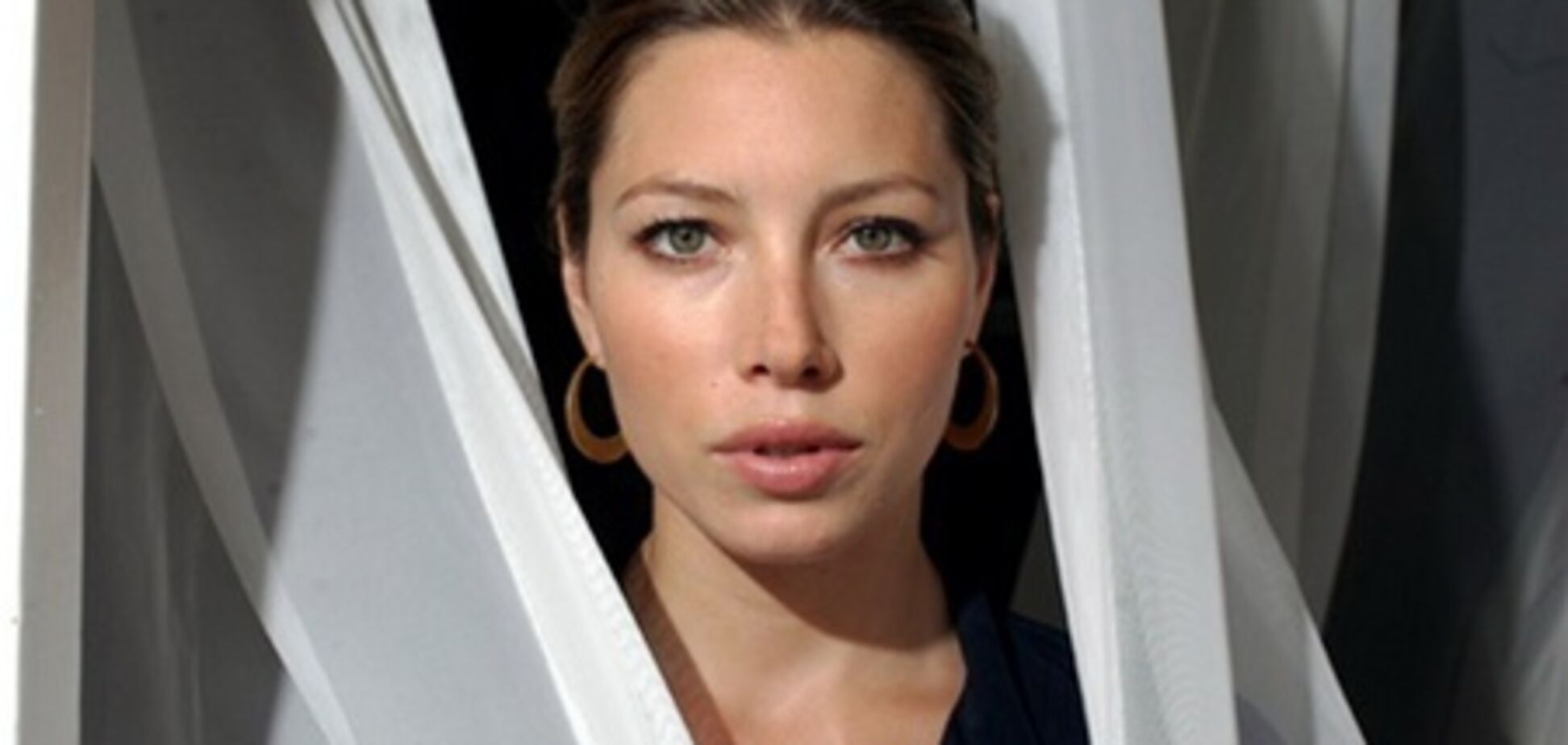 Джессика Бил без фотошопа