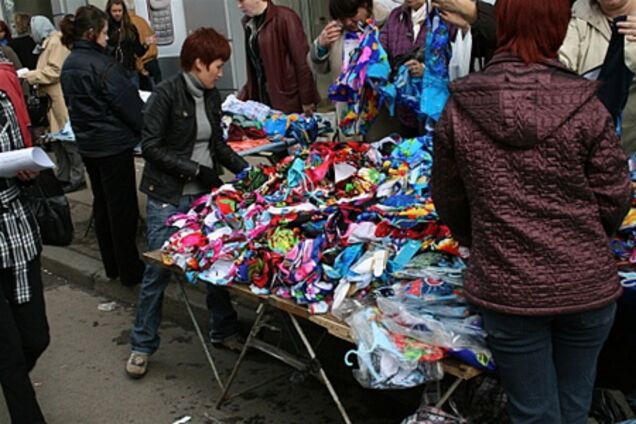 Из метро и переходов выгонят торгашей