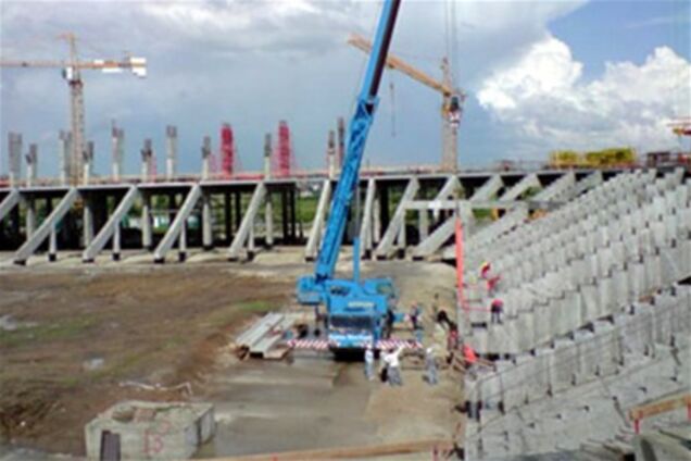 Львів. Стадіон до Євро-2012 готовий на 55%