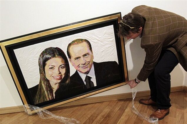 Портрет с изображением Берлускони и малолетней проститутки выставлен на аукцион