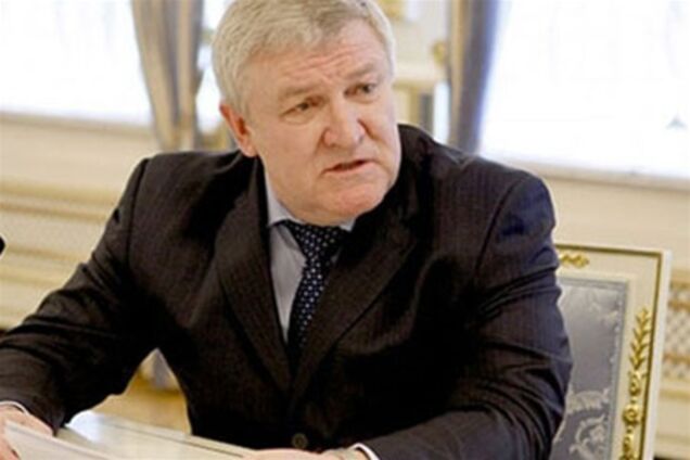 Министр обороны приказал урезать расходы на парад  