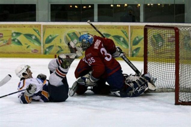 ЧУ. Плей-офф. 'Компаньон' сравнял счет в бронзовой серии