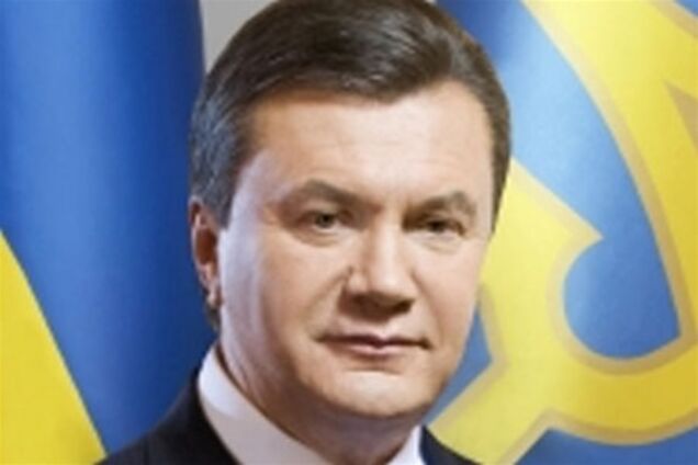 Виктор Янукович поблагодарил украинцев за труд