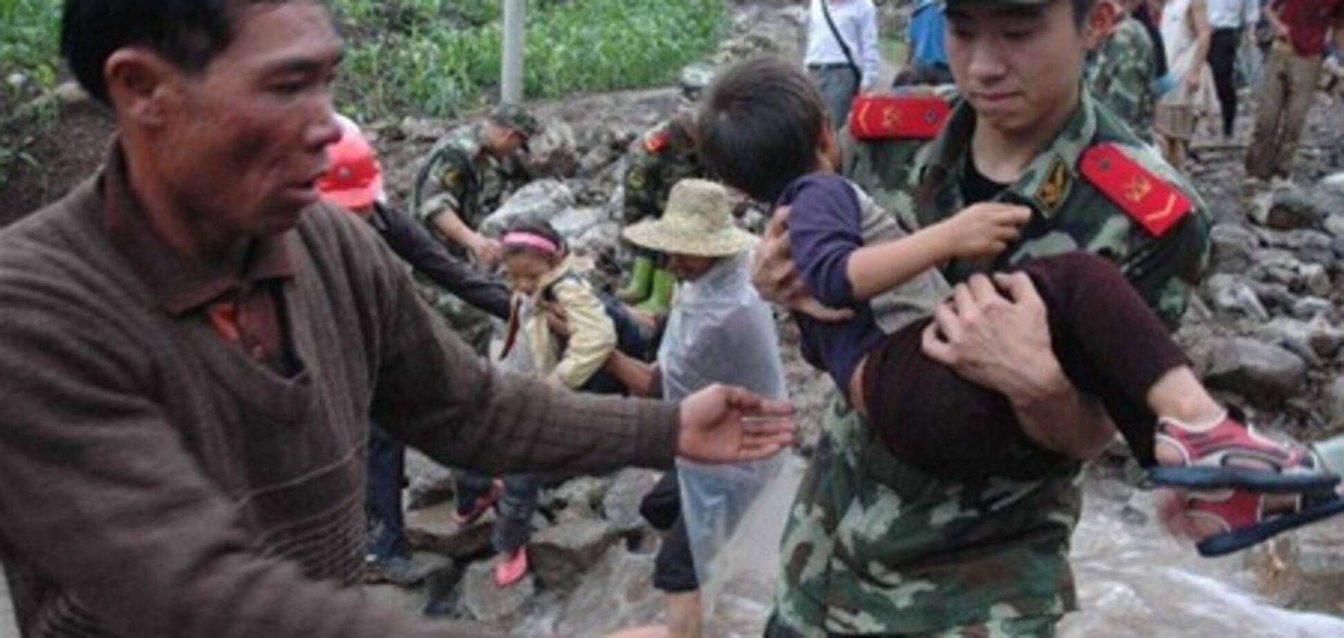 Оползень в Китае забрал жизни пятерых рабочих