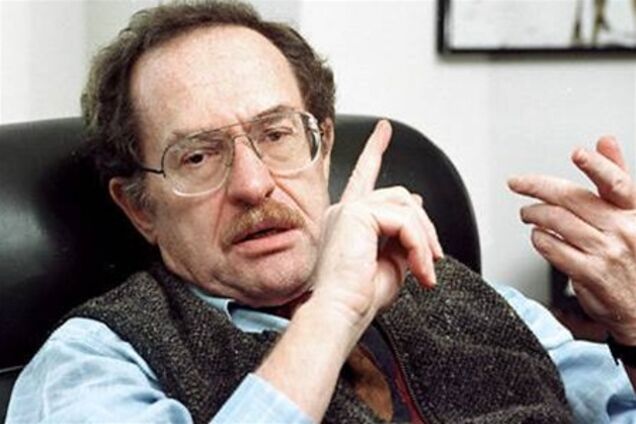 Чому Кучма взяв у адвокати Дершовіца