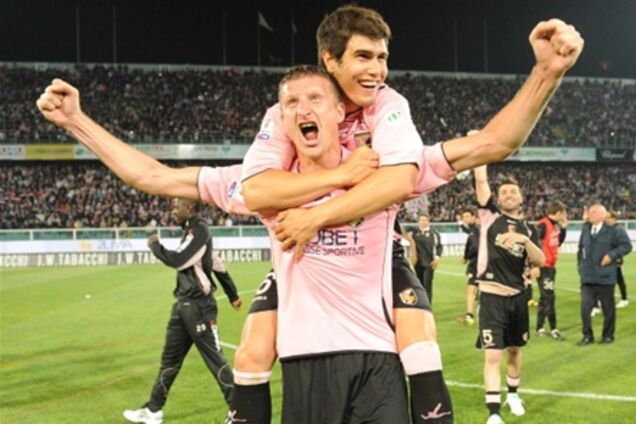 'Палермо' вышел в финал Кубка Италии, убрав со своего пути 'Милан'