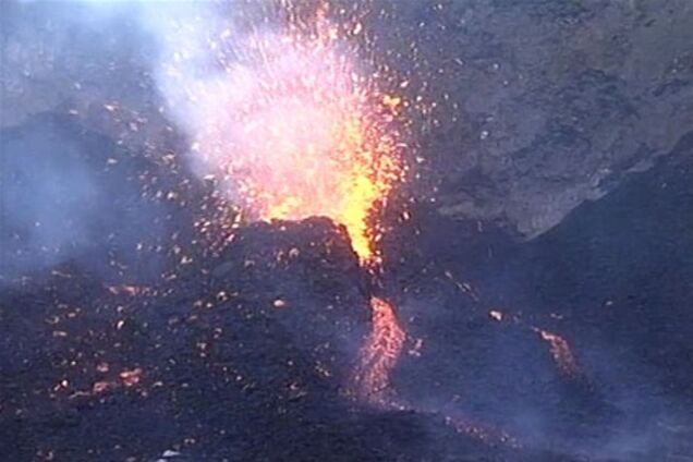 На сицилийском вулкане Этна появился новый кратер