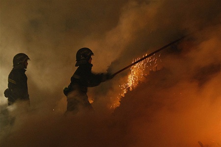 Китайский банк взорвали и подожгли во время совещания - десятки погибших, около 40 раненых