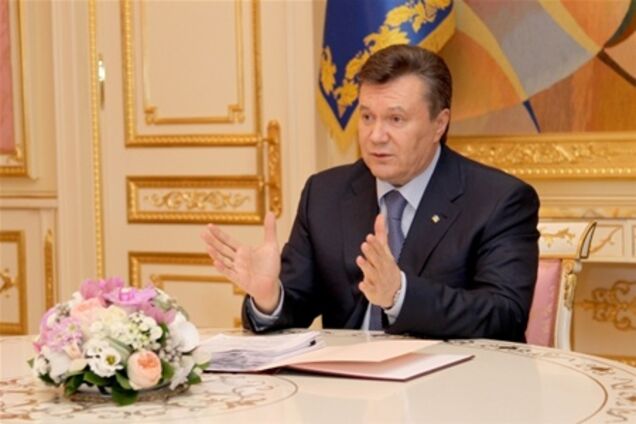 Янукович разрешил СБУ арестовывать террористические активы