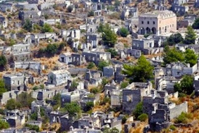 10 самых страшных заброшенных городов мира.Фото