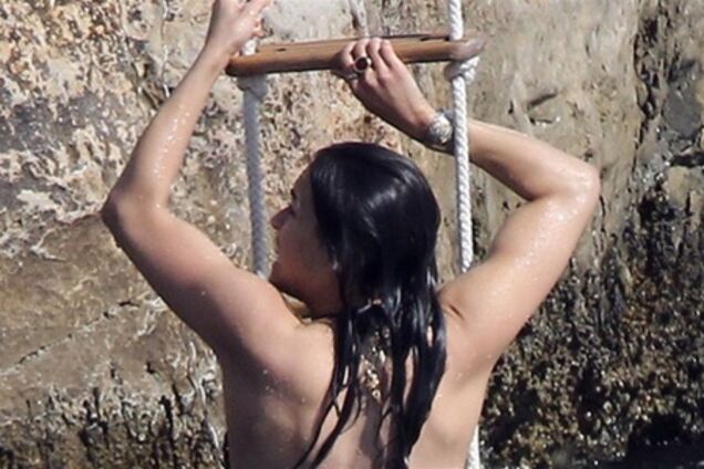 Звезда «Форсажа» поразвратничала в Каннах