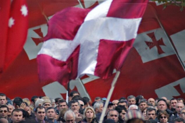 В Грузии жестоко избили оппозиционеров