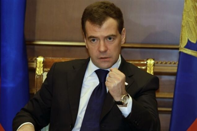 Блогеры назвали пресс-конференцию Медведева пустой болтовней 