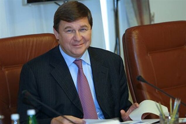 Сына Поживанова не выпустили из Киева