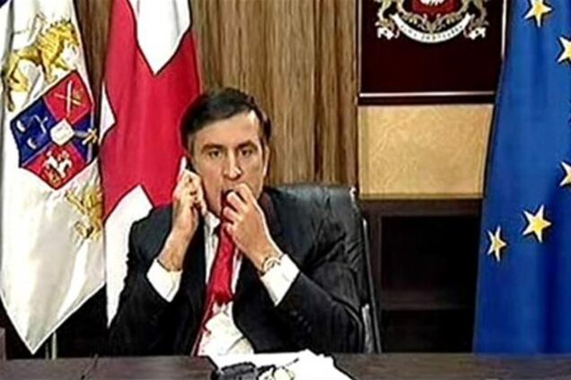 Оппозиция требует от Саакашвили 'свалить'