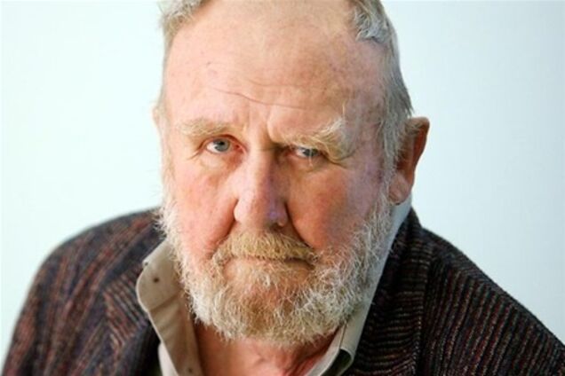 Умер известный австралийский актер Билл Хантер