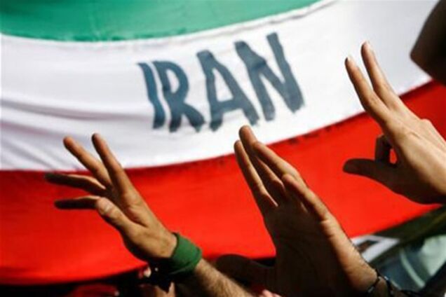 Иран хочет ввести ответные санкции против США
