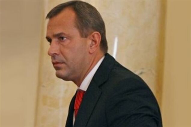 Клюєв хоче посилити контроль за техстан транспорту для дітей