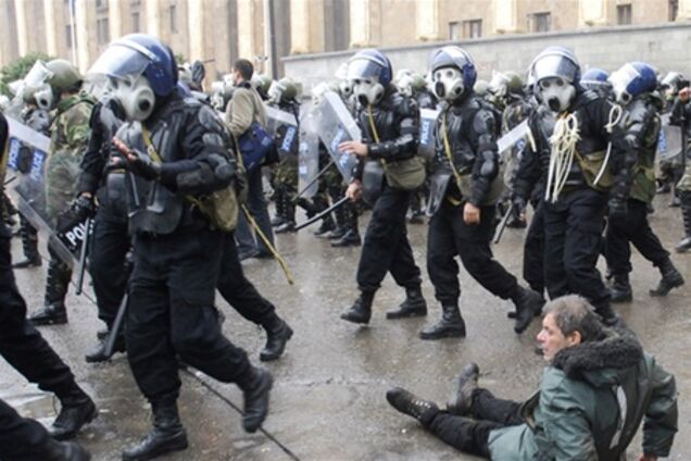 Image result for Разгон митинга спецназом Саакашвили фото