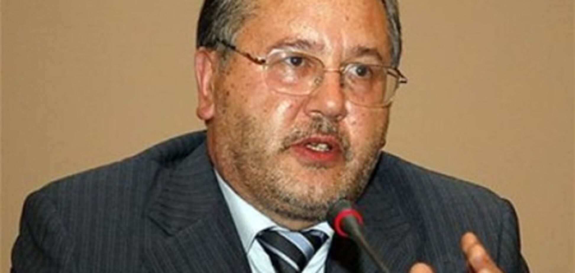 Генпрокуратура має допитати Ющенка та Фірташа - Гриценко